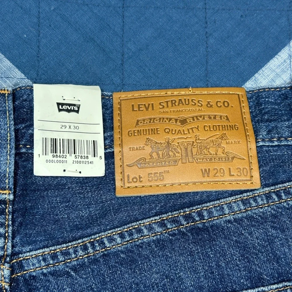 NWT Levis Premium 555 Relaxed Straight Jeans Blue Linen Blend 29x30 Lightweight